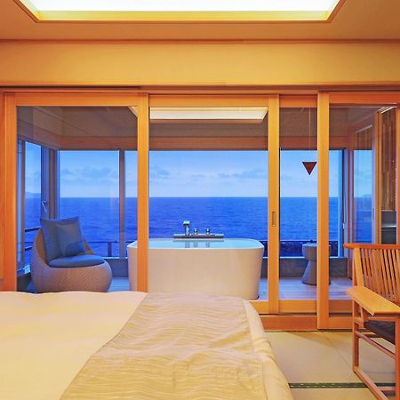 Kaike Shogetsu Hotel Йонаго Екстериор снимка