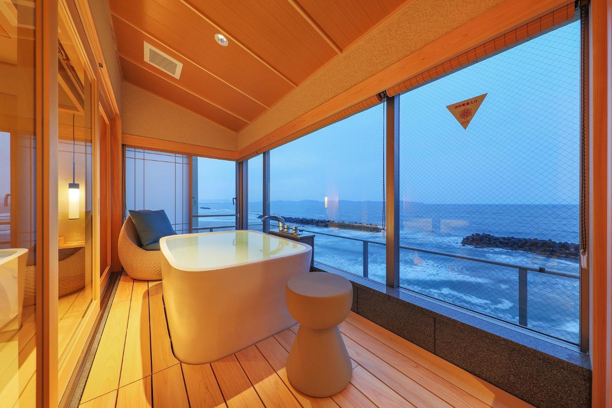 Kaike Shogetsu Hotel Йонаго Екстериор снимка
